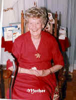 DorthyPMother.jpg (44104 bytes)