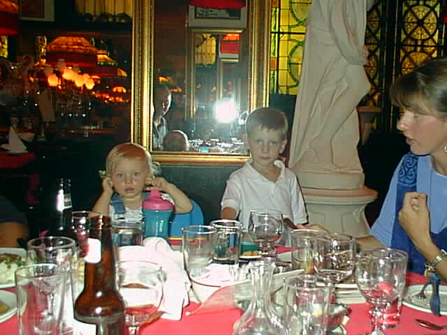 Image03.jpg (45792 bytes)